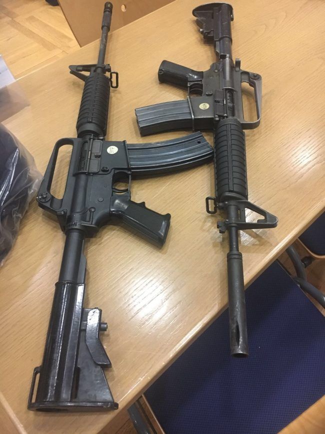 Mit einem Sturmgewehr des Typs M-16 kam der Täter zurück. Foto: VOL.AT/Madlener Mit einem Sturmgewehr des Typs M-16 kam der Täter zurück. Foto: VOL.AT/Madlener