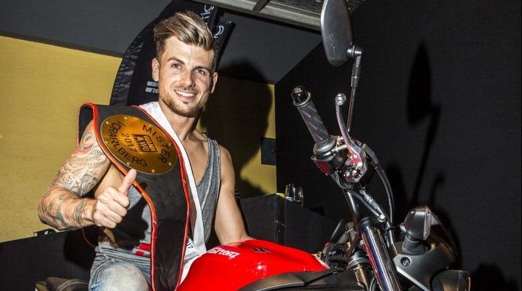 Miro Kuzmanovic Miro Kuzmanovic