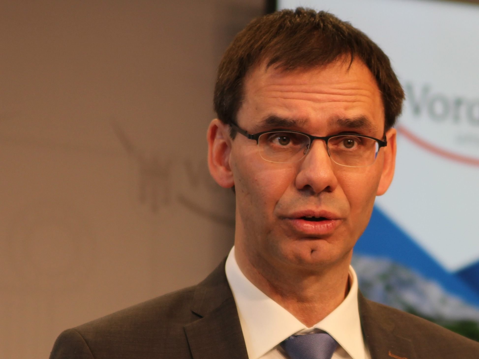 Der LH ist noch nicht ganz überzeugt von der Idee, die Kinderonkologie nach St. Gallen zu verlegen. Der LH ist noch nicht ganz überzeugt von der Idee, die Kinderonkologie nach St. Gallen zu verlegen.