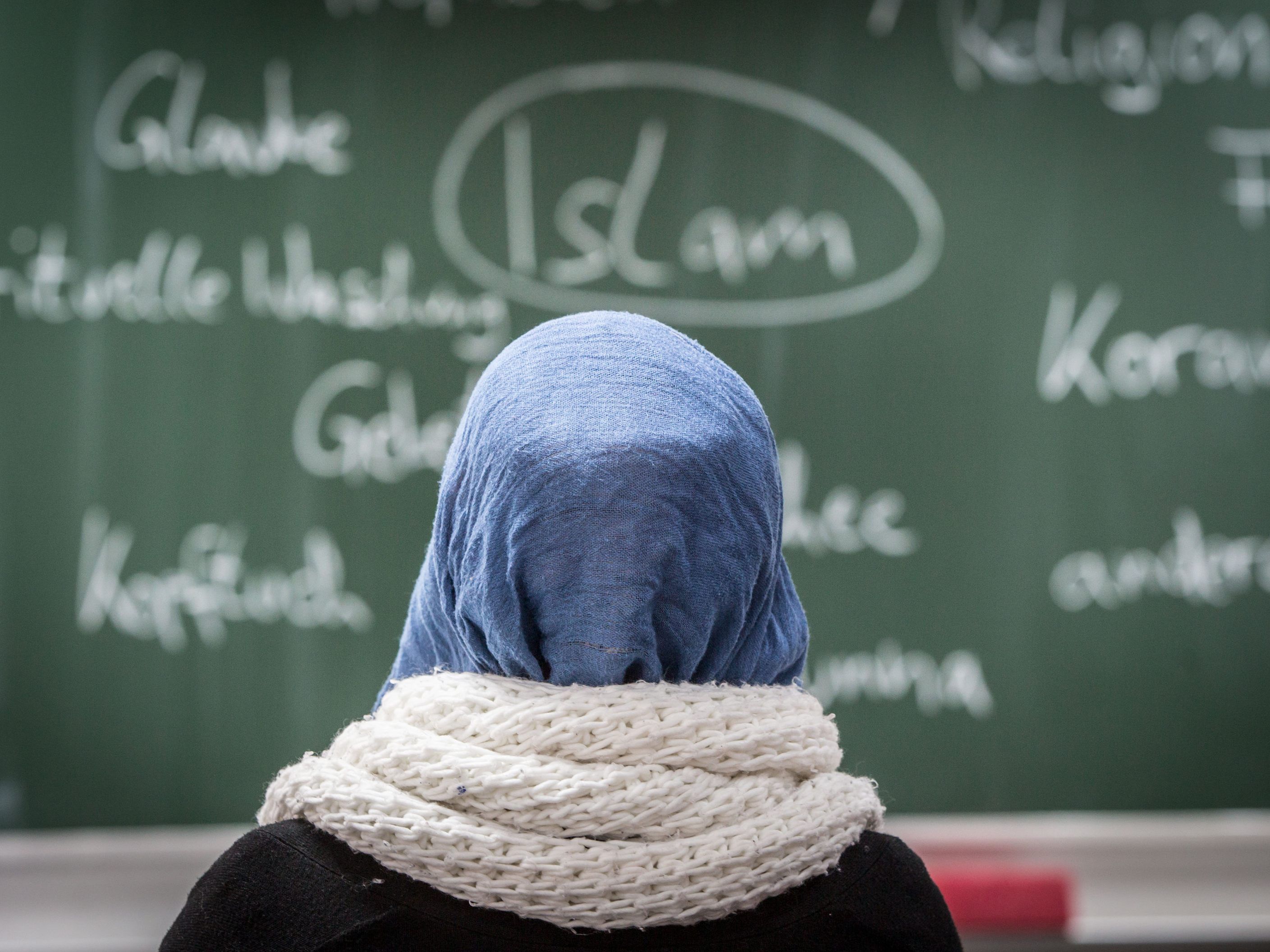 Eine Lehrerin schildert die Zustände an einer Brennpunktschule in Wien-Favoriten.