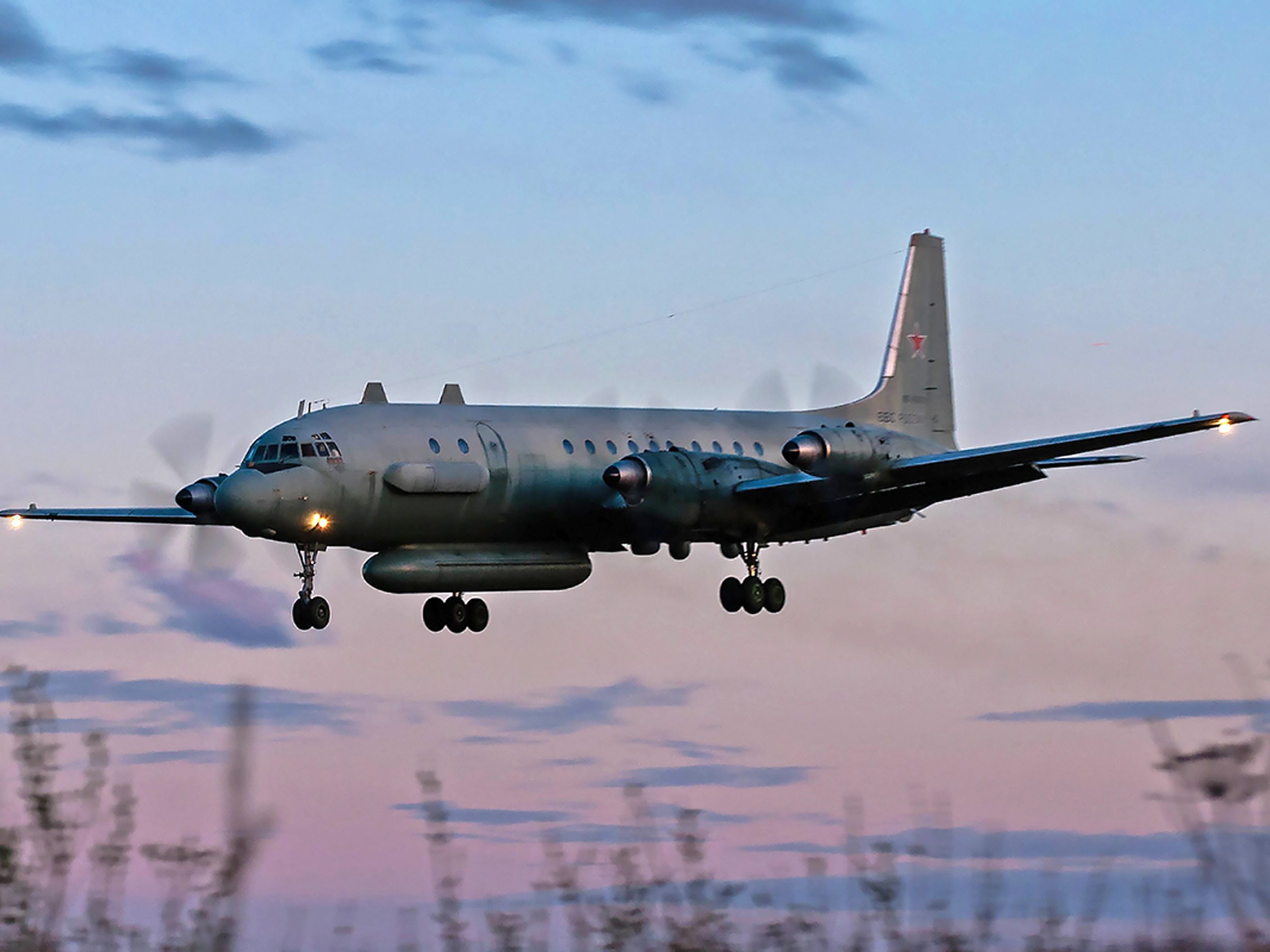 Aufklärungsflugzeug fiel verhängnisvollen Fehlschuss zum Opfer. Aufklärungsflugzeug fiel verhängnisvollen Fehlschuss zum Opfer.