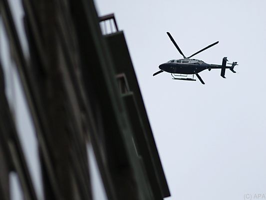 Die Ermittlungen laufen auf Hochtouren Die Ermittlungen laufen auf Hochtouren