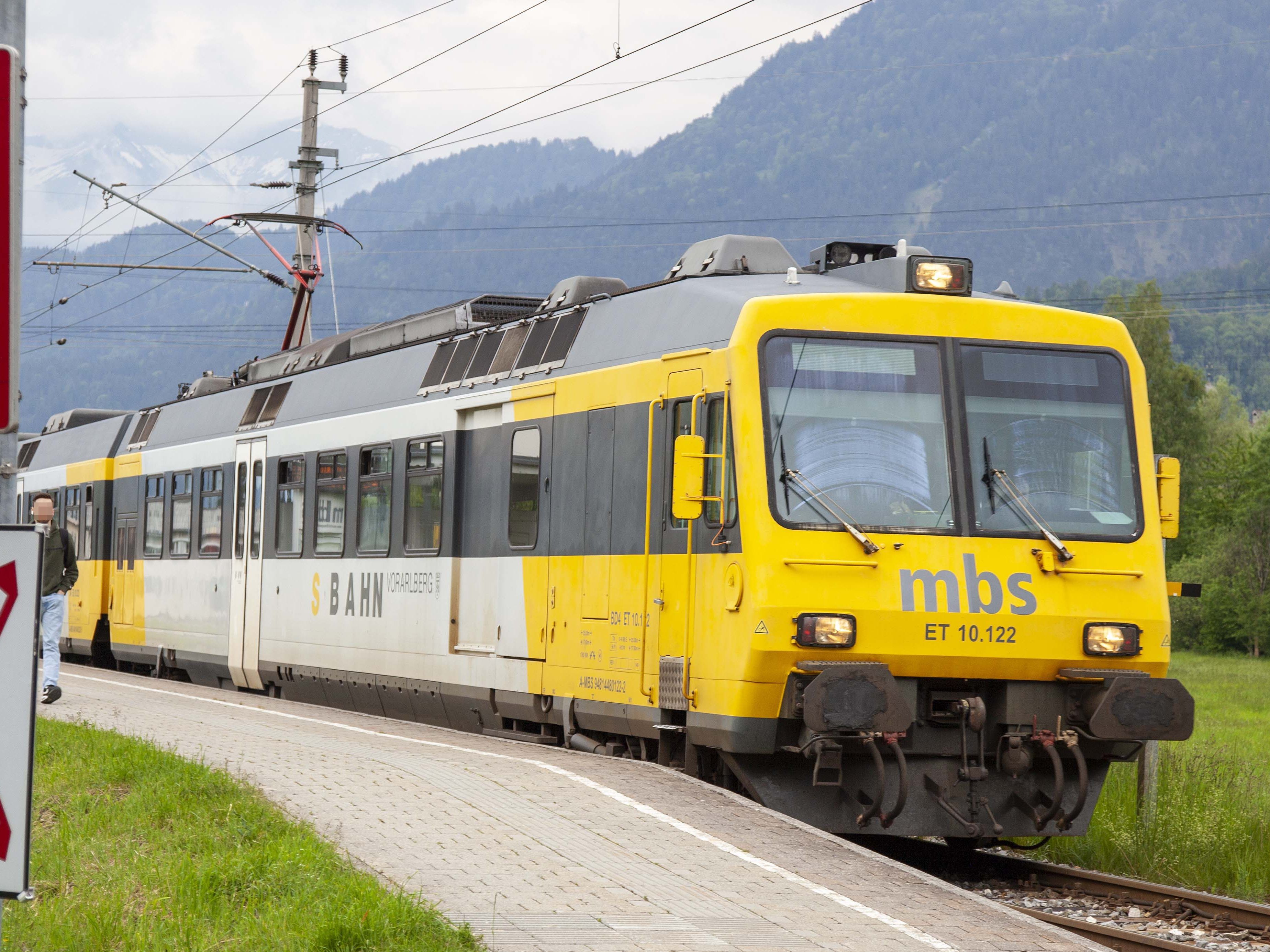 Bus statt Bahn heißt es abends für die Fahrgäste der Montafoner Bahn