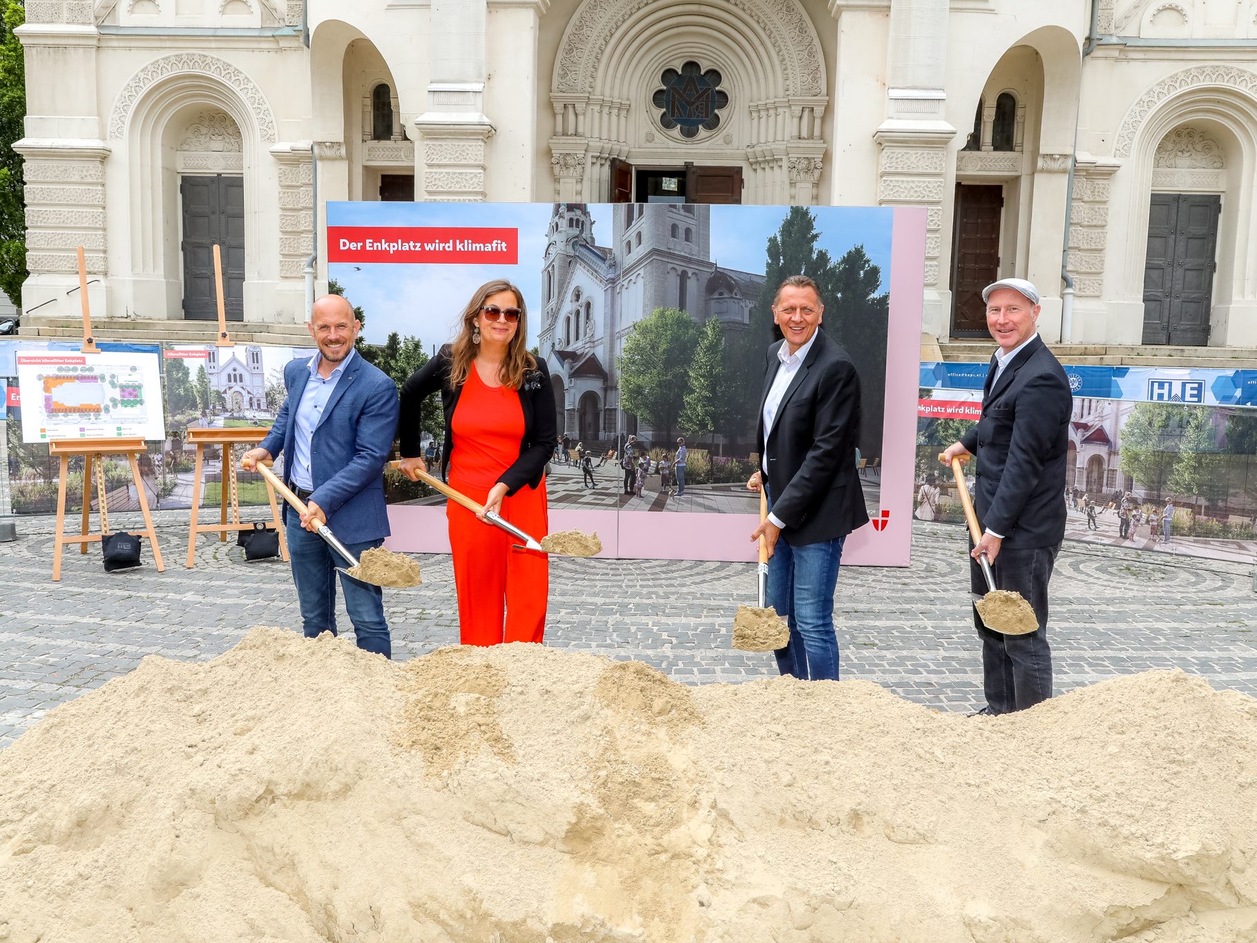 Der Enkplatz in Wien-Simmering wird zur attraktiven Grünoase umgebaut. Der Enkplatz in Wien-Simmering wird zur attraktiven Grünoase umgebaut.