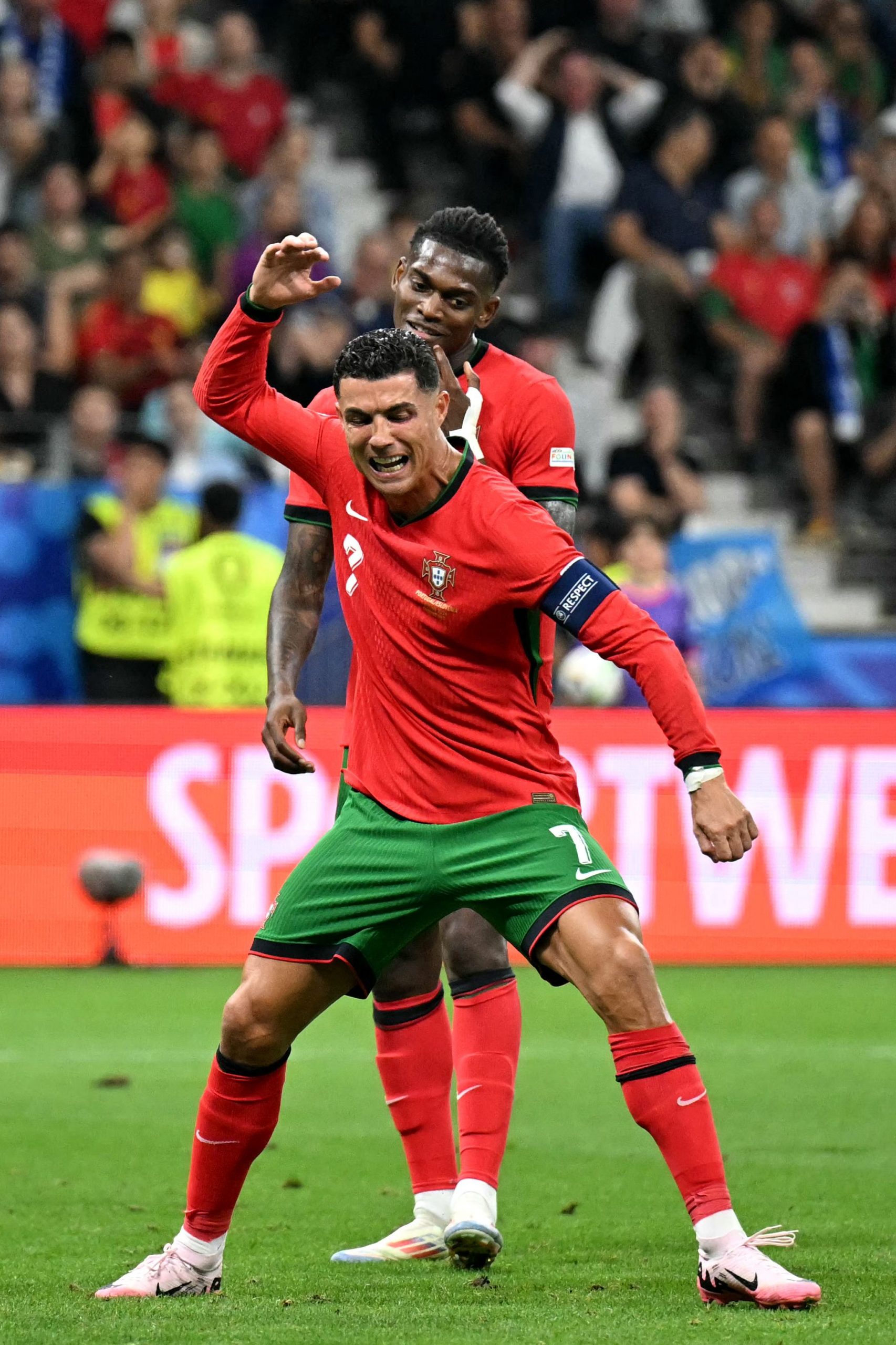 <span style="background-color: initial; font-family: -apple-system, BlinkMacSystemFont, "Segoe UI", Roboto, Oxygen-Sans, Ubuntu, Cantarell, "Helvetica Neue", sans-serif;"> </span>